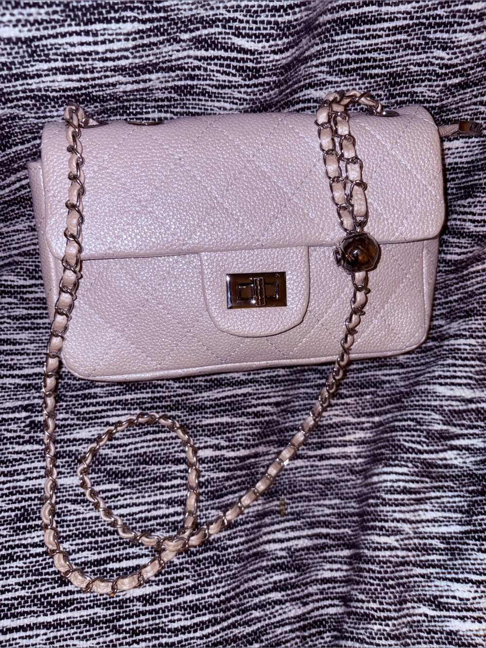 Crossbody bag
